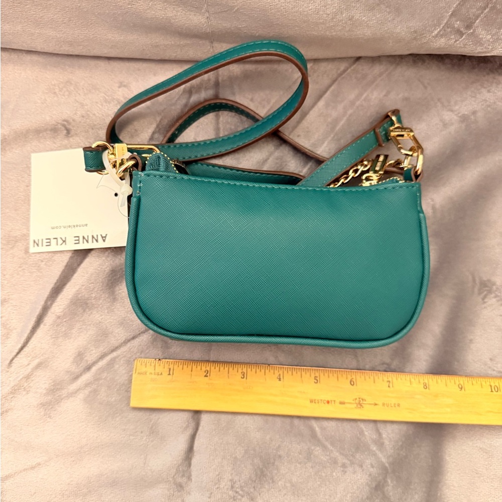 NWT Anne Klein Mini Teal/Green Crossbody with Gold Chain Detail - Picture 4 of 9